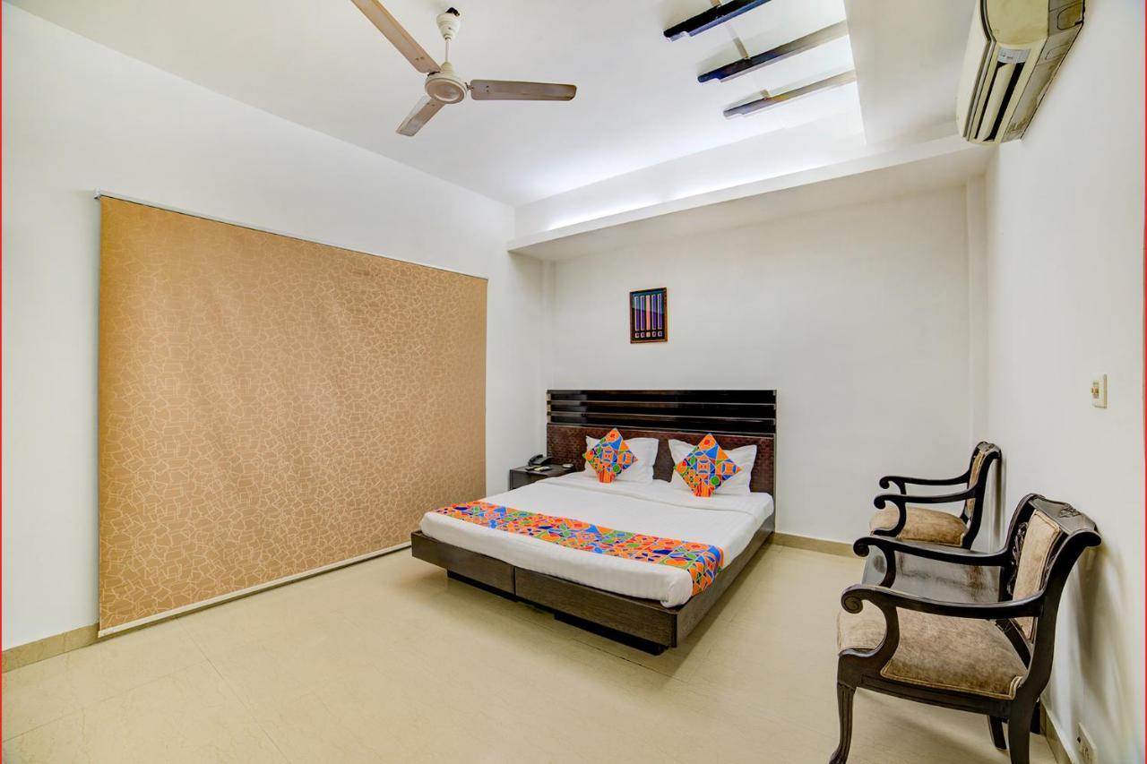 Fabhotel Exotica Greenpark Nueva Delhi Exterior foto