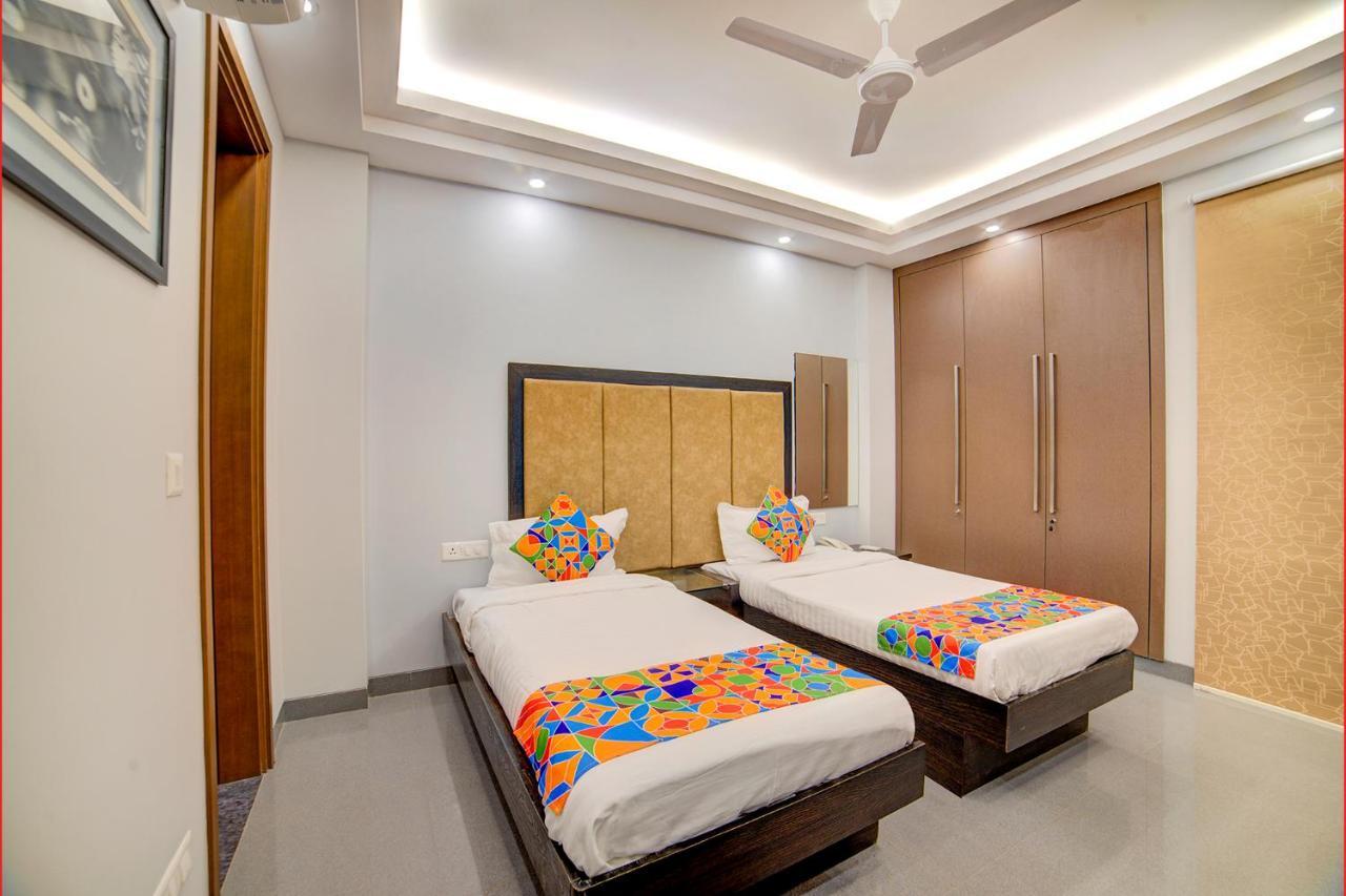 Fabhotel Exotica Greenpark Nueva Delhi Exterior foto